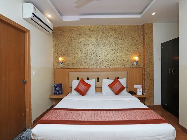 фото Oyo 8967 Hotel Shivaay Palace (ex. Oyo 8967 Hotel Aeroporto) изображение №18