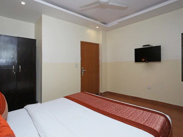 фото Oyo 8967 Hotel Shivaay Palace (ex. Oyo 8967 Hotel Aeroporto) изображение №14