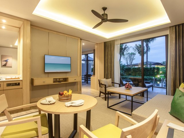 фотографии Le Meridien Khao Lak Resort And Spa (ex. Bangsak Merlin Resort) изображение №48