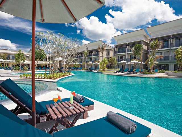 фото Le Meridien Khao Lak Resort And Spa (ex. Bangsak Merlin Resort) изображение №38