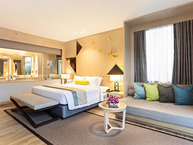 фото Le Meridien Khao Lak Resort And Spa (ex. Bangsak Merlin Resort) изображение №34
