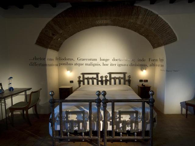 фото Foro Appio Mansio изображение №42