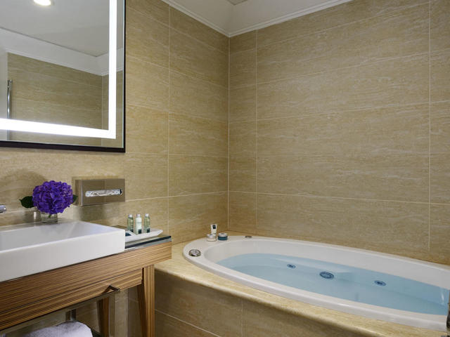 фотографии Unahotels Deco Roma (ex. Una Hotel Roma) изображение №20