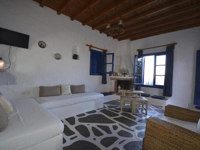 фотографии отеля Villa Kalafatis изображение №19