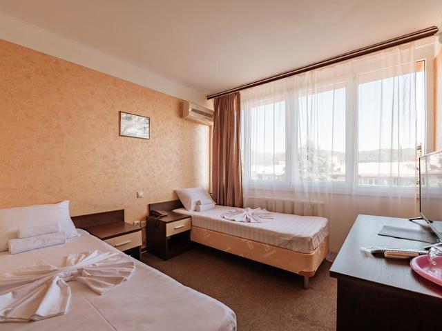 фото отеля Ширак (ex. Монерон; Ташир) изображение №81