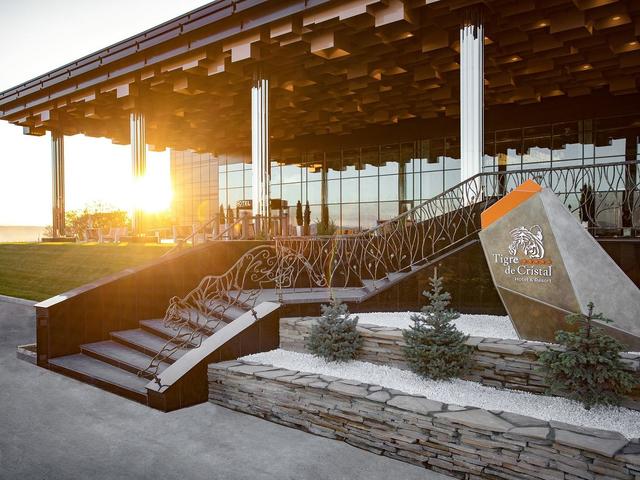 фото Tigre de Cristal Resort & Casino (Тигре де Кристал Резорт и Казино) изображение №6