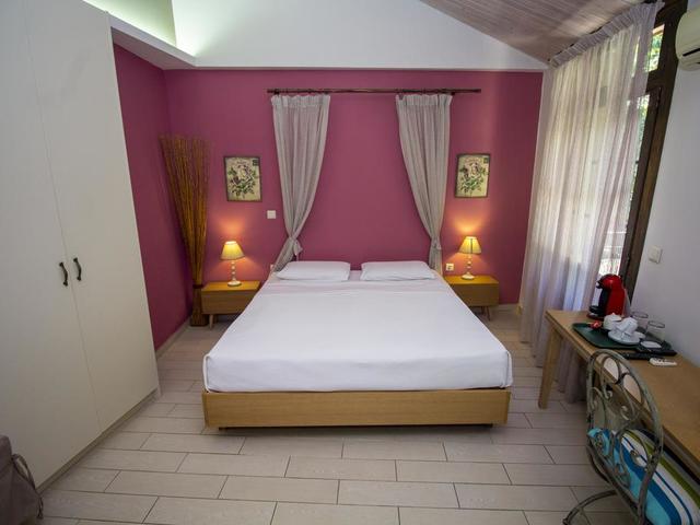 фотографии отеля Elia Portou Rooms изображение №15