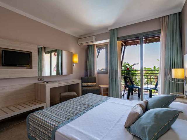 фото отеля Palmeras Beach Hotel (ex. Club Insula) изображение №5