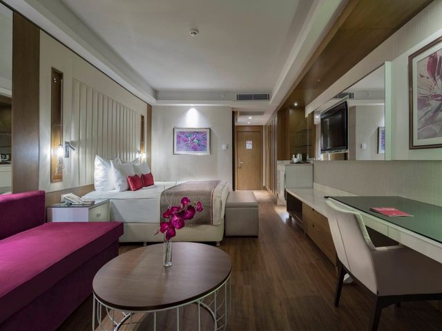 фотографии Trendy Lara изображение №56