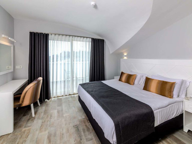 фото Motto Premium Marmaris (ex. Orka Hotel Nergis Select; Noa Hotels Nergis Select) изображение №30