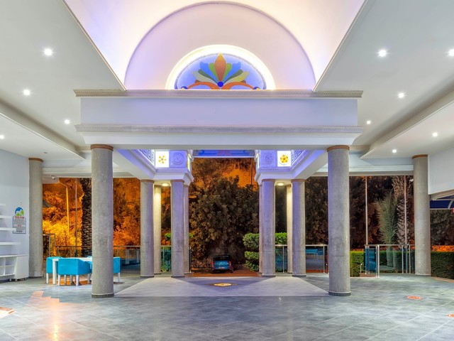 фотографии Montebello Resort изображение №76