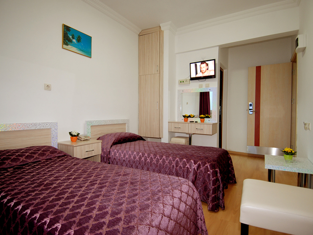 фотографии Lara Diamond  изображение №4