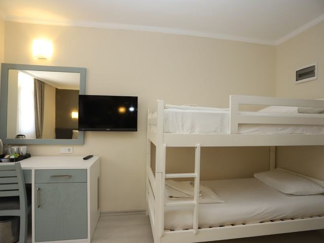 фотографии отеля Tonoz Beach изображение №43