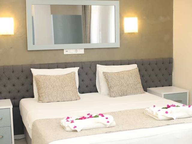 фото Tonoz Beach изображение №42