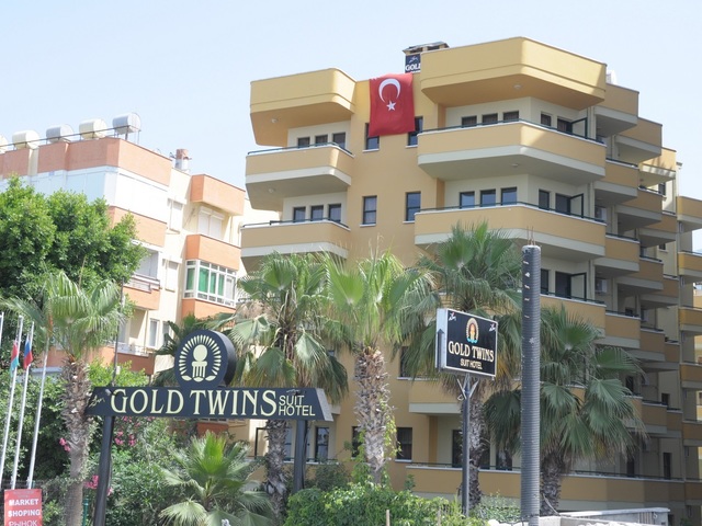 фото отеля Gold Twins Beach Suite (ex. Gold Twins Family Beach) изображение №1
