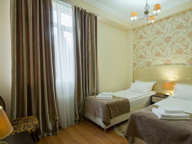 фото Green Hosta (Грин Хоста) изображение №18