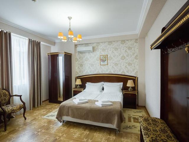 фото Green Hosta (Грин Хоста) изображение №10