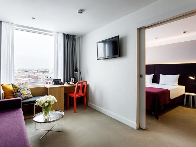 Отель Азимут (Azimut) 4* (Санкт-Петербург) — бронирование номеров 2023 ...