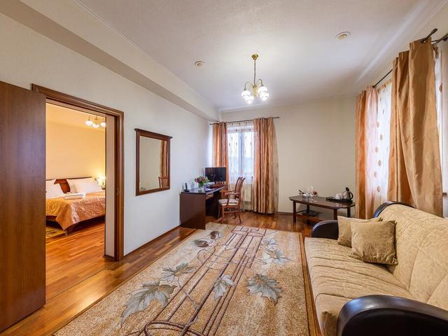 фотографии отеля 40-й меридиан Яхт-клуб (40-i Meridian yacht club) изображение №31