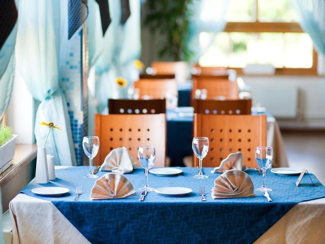 фото отеля 40-й меридиан Яхт-клуб (40-i Meridian yacht club) изображение №29