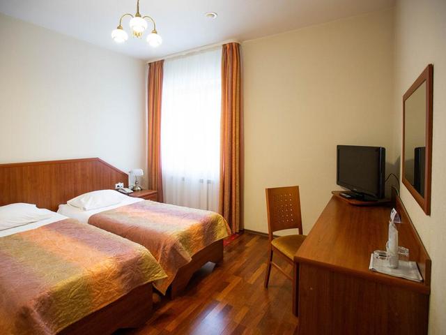 фотографии отеля 40-й меридиан Яхт-клуб (40-i Meridian yacht club) изображение №19