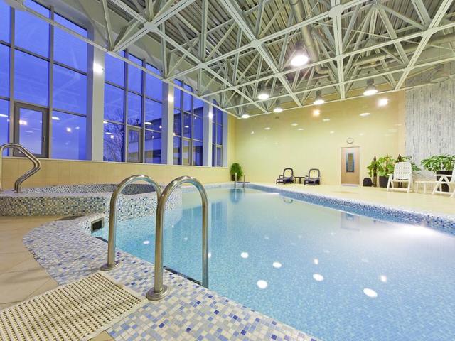 фото отеля 40-й меридиан Яхт-клуб (40-i Meridian yacht club) изображение №13