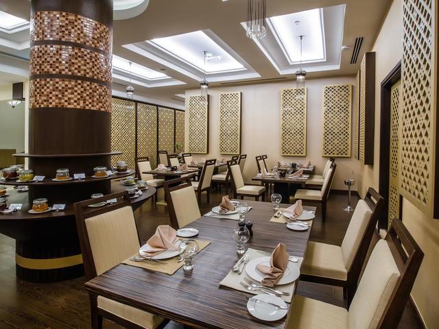 фотографии Western Madinat Zayed изображение №48