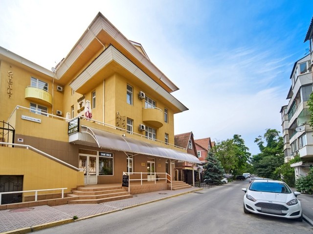 Hotel