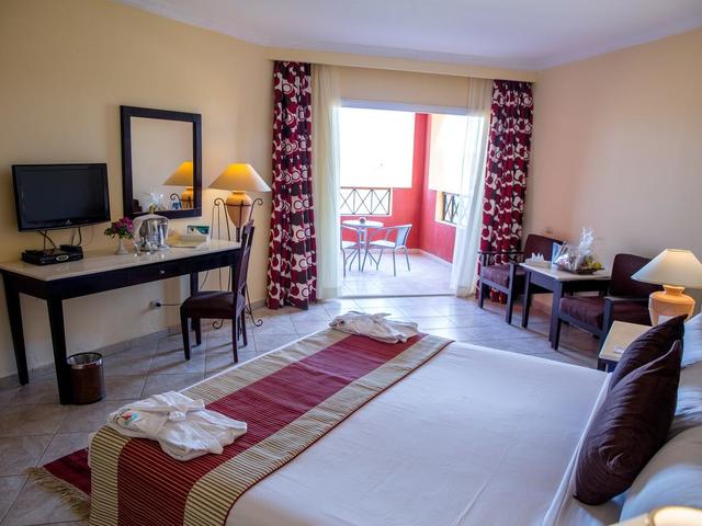 фотографии Casa Mare Resort (ex. Royal Tulip Beach Resort) изображение №28