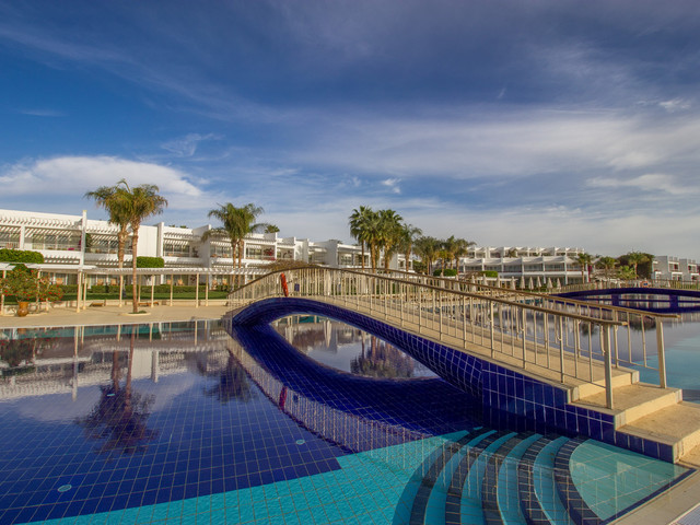фото отеля Monte Carlo Sharm Resort & Spa  (ex. Monte Carlo Sharm El Sheikh Resort; Ritz Carlton) изображение №1