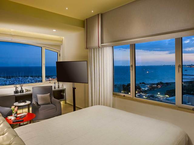 фотографии отеля St. Raphael Resort изображение №31