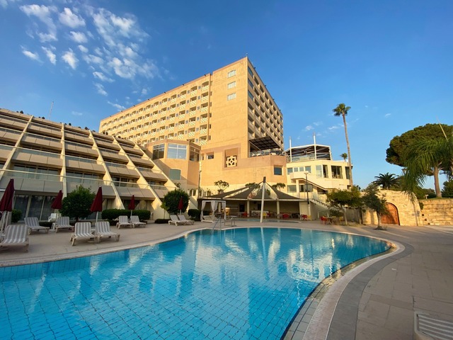 фото St. Raphael Resort изображение №2