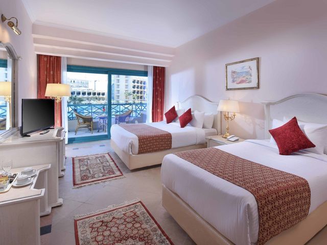 фотографии отеля Moreno Horizon Spa & Resort (ex. Hotelux Marina Beach Resort; Montillon Grand Horizon) изображение №35