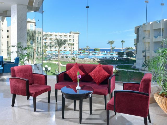 фото Moreno Horizon Spa & Resort (ex. Hotelux Marina Beach Resort; Montillon Grand Horizon) изображение №22