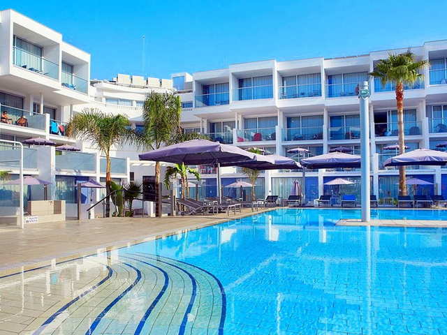 фото отеля Limanaki Beach Hotel & Suites изображение №1