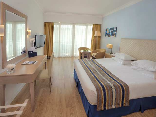 фото отеля Kanika Olympic Lagoon Resort (ex. Amathus Beach Hotel Paphos) изображение №81