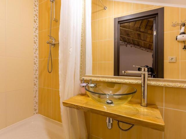 фото Hotel Wood Street (ex. Na Pyatom Etazhe) изображение №2