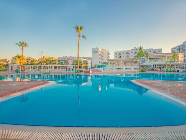 фото отеля Marlita Beach изображение №1