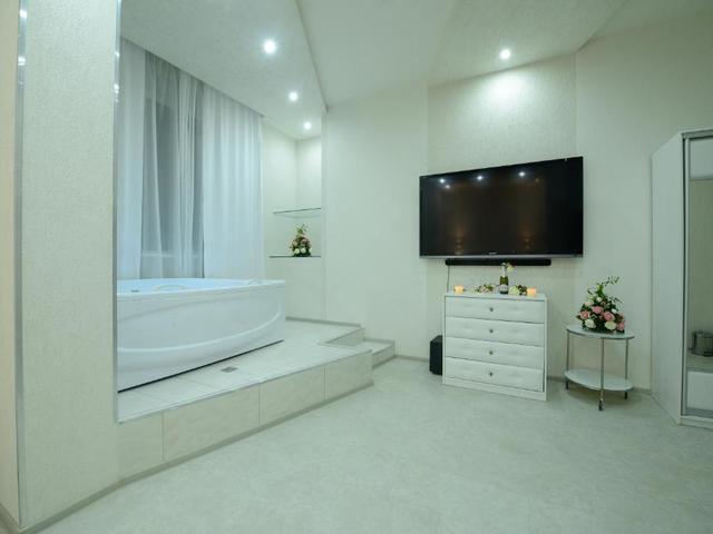 фото отеля Алекс Отель На Просвещения (Aleks Hotel Na Prosveshcheniya)  изображение №5