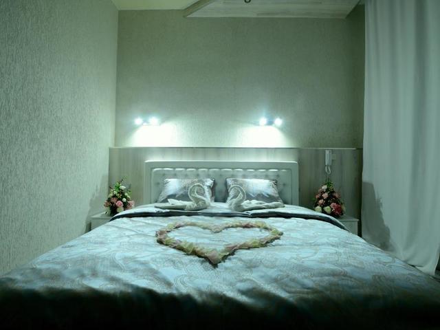 фото Алекс Отель На Просвещения (Aleks Hotel Na Prosveshcheniya)  изображение №2