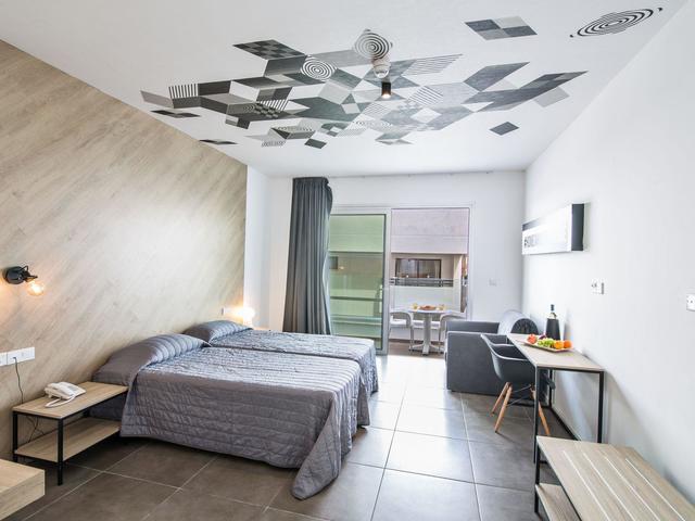 фото Anthea Hotel Apts изображение №42