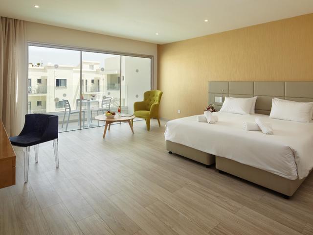 фото отеля Melpo Antia luxury Apartments & Suites изображение №9