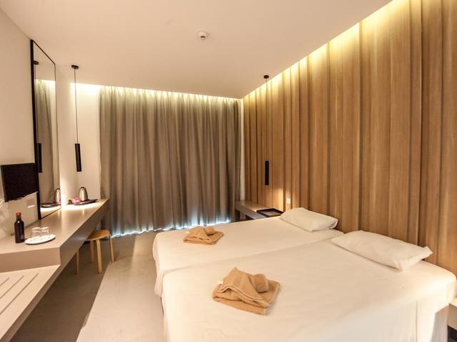 фотографии отеля Pierre Anne Beach изображение №3