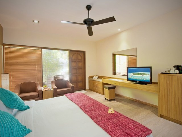 фото Eriyadu Island Resort & Spa изображение №18