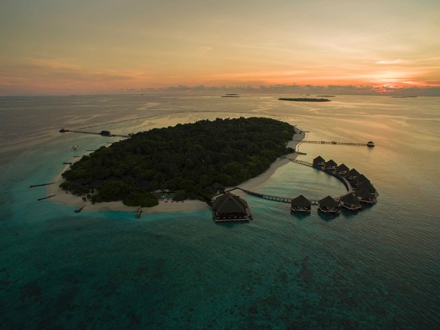 фотографии Adaaran Select Meedhupparu (ex. Meedhupparu Island Resort) изображение №24