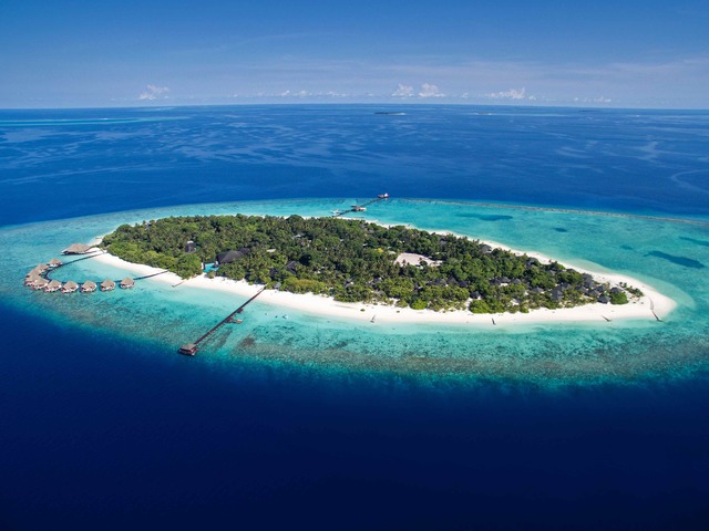 фото отеля Adaaran Select Meedhupparu (ex. Meedhupparu Island Resort) изображение №1