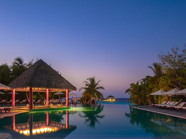 фото отеля Adaaran Select Meedhupparu (ex. Meedhupparu Island Resort) изображение №17