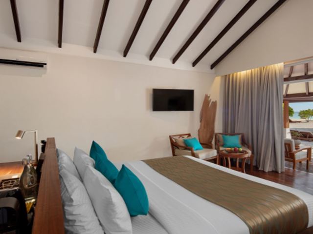 фотографии Adaaran Select Meedhupparu (ex. Meedhupparu Island Resort) изображение №8