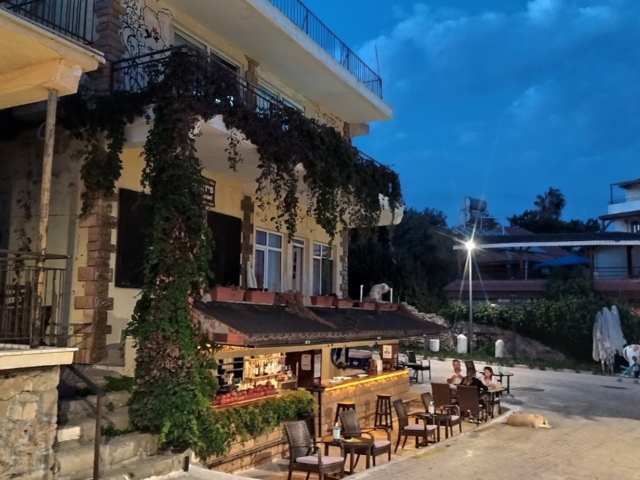 фотографии отеля Mercan Pansiyon изображение №11