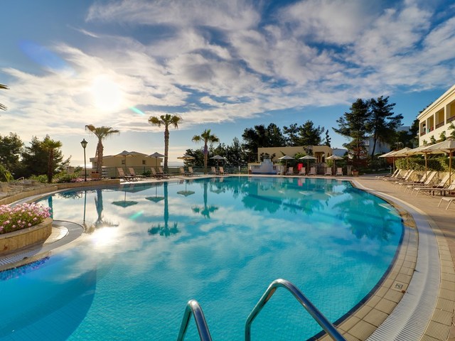 фото отеля Aegean Melathron Thalasso Spa изображение №97